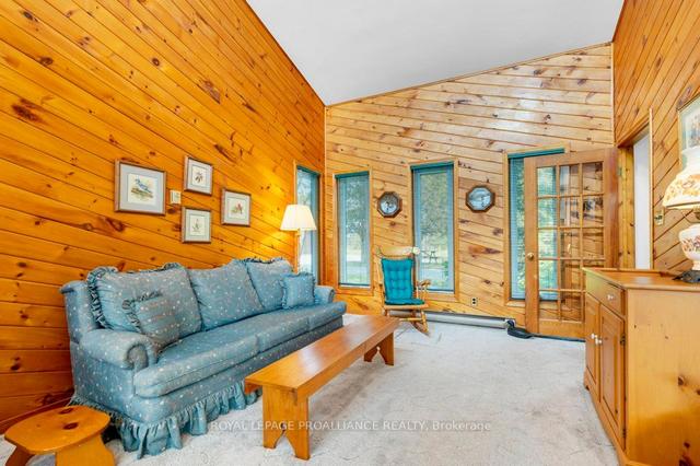 1156 Christian Rd, House detached with 3 bedrooms, 1 bathrooms and 7 parking in Prince Edward County ON | Image 30
