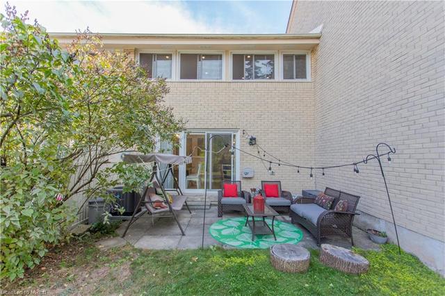 50 - 2676 Folkway Drive, House attached with 3 bedrooms, 2 bathrooms and 2 parking in Mississauga ON | Image 27