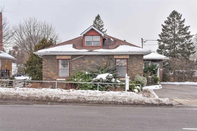 208 Eramosa Rd, House detached with 3 bedrooms, 3 bathrooms and 10 parking in Guelph ON | Image 34