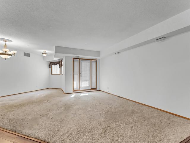 137 - 278 Park Meadows Drive Se, Condo with 1 bedrooms, 2 bathrooms and 1 parking in Forty Mile County No. 8 AB | Image 11