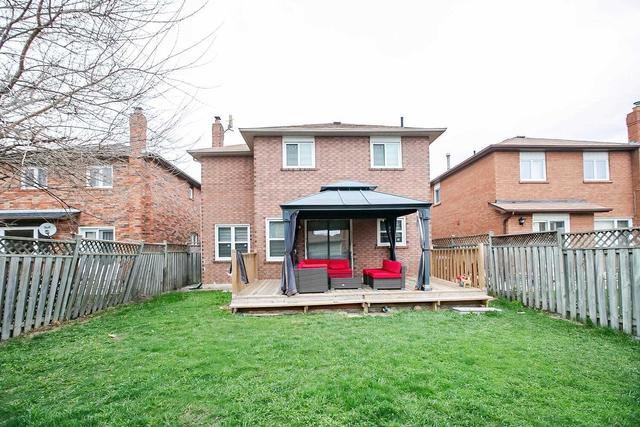 118 Malta Ave, House detached with 4 bedrooms, 4 bathrooms and 6 parking in Brampton ON | Image 29