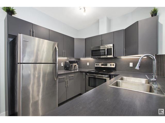 210 - 10611 117 St Nw, Condo with 2 bedrooms, 2 bathrooms and 2 parking in Edmonton AB | Image 10