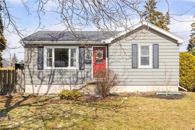 458 Elmwood Ave, House detached with 2 bedrooms, 2 bathrooms and 2 parking in Hamilton ON | Image 1