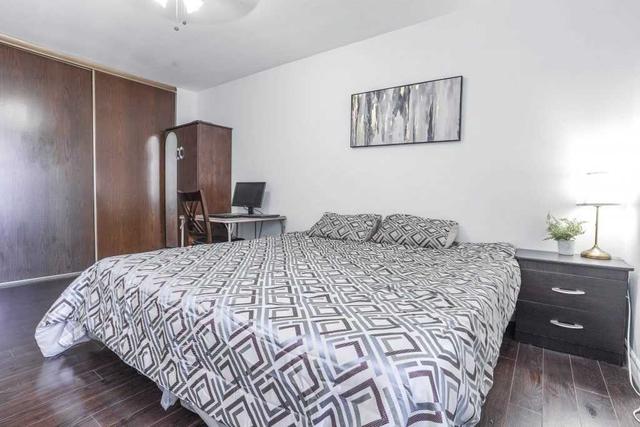 1818 - 1 Massey Sq, Condo with 1 bedrooms, 1 bathrooms and 0 parking in Toronto ON | Image 22