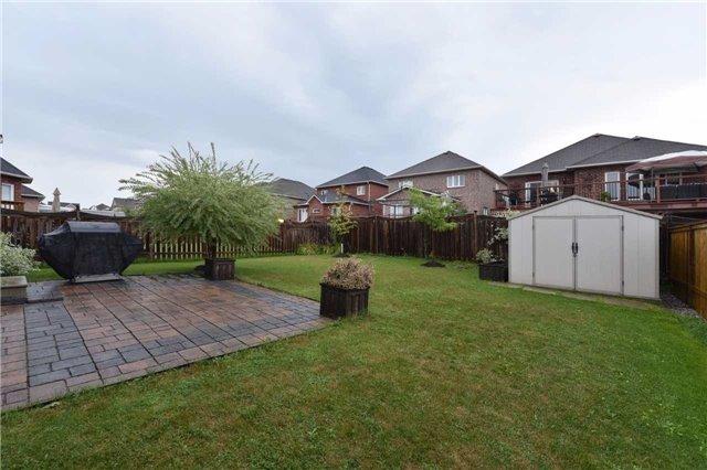 104 Root Cres, House detached with 4 bedrooms, 4 bathrooms and 4 parking in Ajax ON | Image 14
