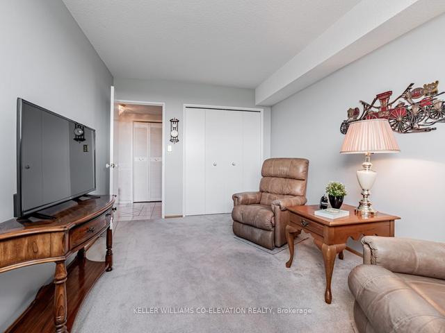 1513 - 260 Scarlett Rd, Condo with 2 bedrooms, 2 bathrooms and 1 parking in Toronto ON | Image 20