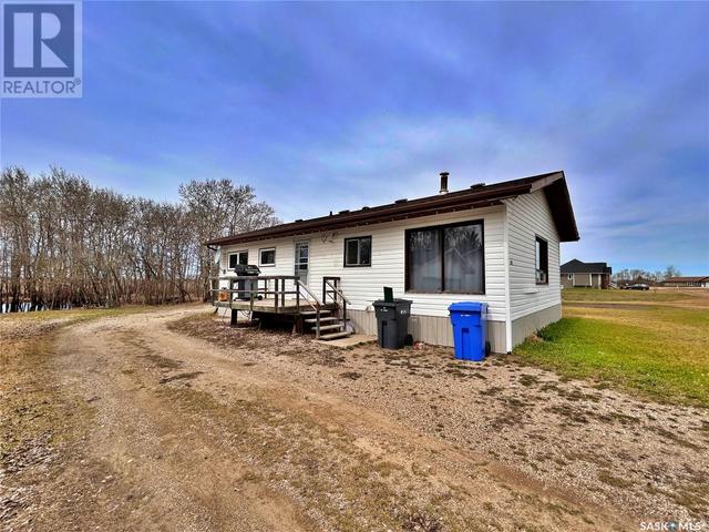 108 Anne Street, House detached with 4 bedrooms, 2 bathrooms and null parking in Wawota SK | Image 42