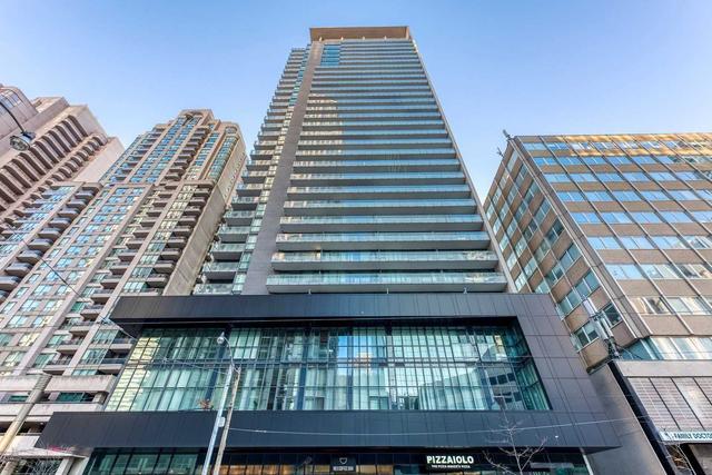 804 - 770 Bay St, Condo with 1 bedrooms, 1 bathrooms and 0 parking in Toronto ON | Image 1