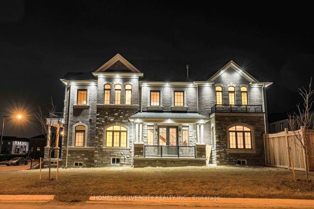 37 Jura Cres, House detached with 5 bedrooms, 4 bathrooms and 6 parking in Brampton ON | Image 25