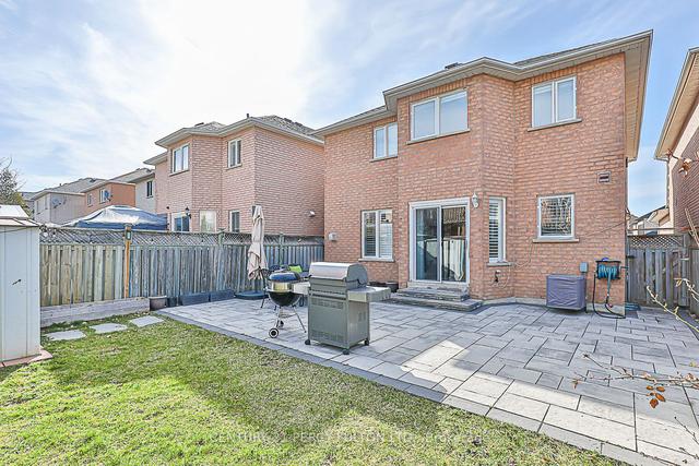 151 Rosanna Cres, House detached with 4 bedrooms, 4 bathrooms and 5 parking in Vaughan ON | Image 26