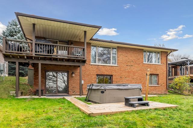 16 Montague Crt, House detached with 2 bedrooms, 2 bathrooms and 6 parking in Peterborough ON | Image 31
