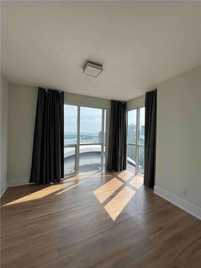 3612 - 300 Front St W, Condo with 2 bedrooms, 2 bathrooms and 1 parking in Toronto ON | Image 21