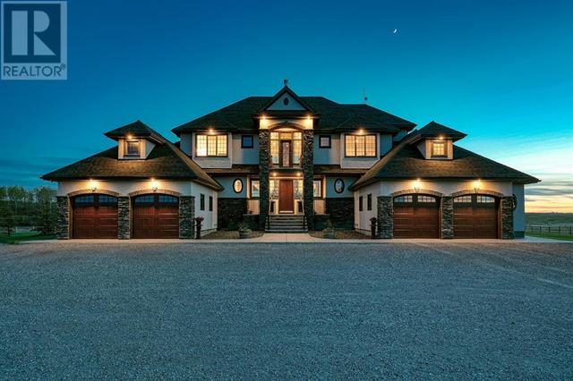 Stunning property even at night ! | Image 50