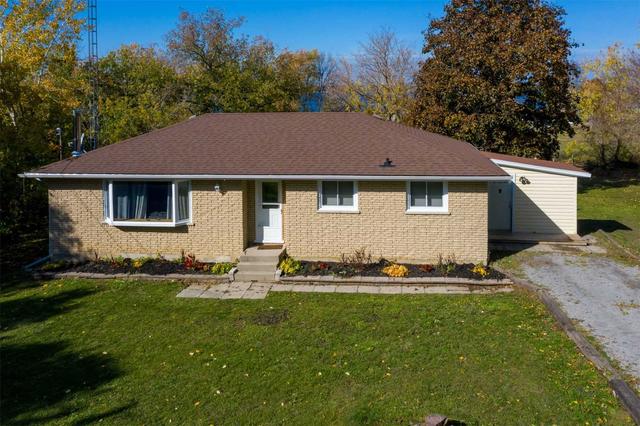 29 Buckhorn Rd, House detached with 3 bedrooms, 1 bathrooms and 4 parking in Kawartha Lakes ON | Image 1