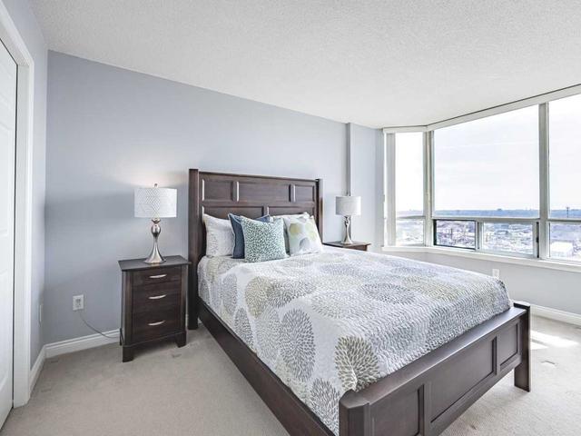 1709 - 550 Webb Dr, Condo with 2 bedrooms, 1 bathrooms and 1 parking in Mississauga ON | Image 10
