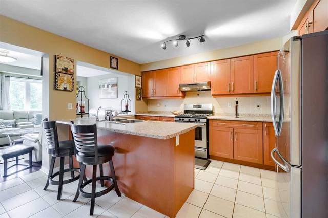43 - 1035 Victoria Rd S, Townhouse with 3 bedrooms, 4 bathrooms and 2 parking in Guelph ON | Image 2