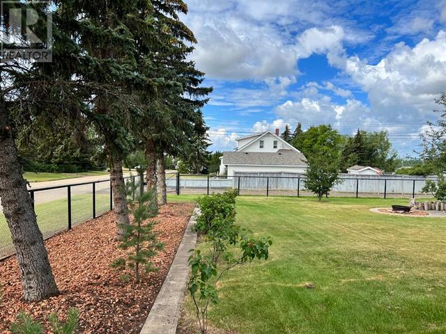 5204 48 Street, House detached with 4 bedrooms, 2 bathrooms and 6 parking in Valleyview AB | Image 28
