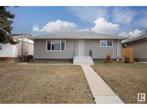 13427 103 St Nw, House detached with 5 bedrooms, 2 bathrooms and 4 parking in Edmonton AB | Card Image