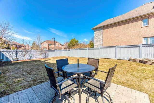 25 Townson Rd, House detached with 4 bedrooms, 4 bathrooms and 6 parking in Markham ON | Image 35