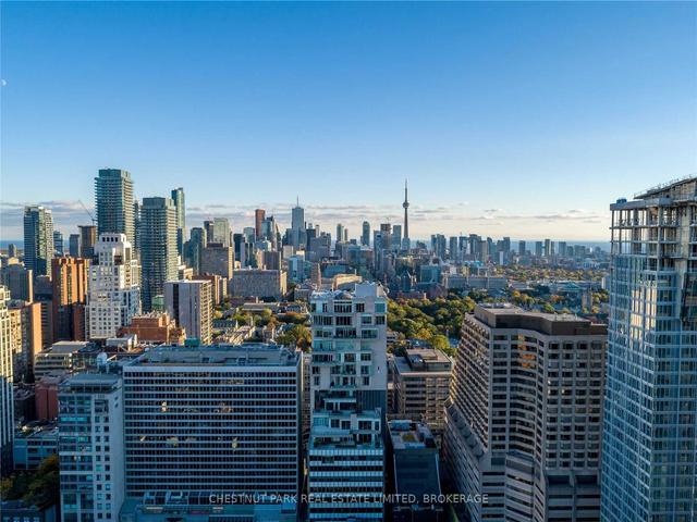 1101 - 155 Cumberland St, Condo with 2 bedrooms, 3 bathrooms and 2 parking in Toronto ON | Image 12