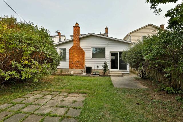 135 Glen Rd, House detached with 4 bedrooms, 3 bathrooms and 2 parking in Hamilton ON | Image 21