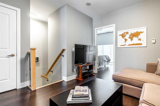 th101 - 68 Merton St, Townhouse with 2 bedrooms, 3 bathrooms and 1 parking in Toronto ON | Image 6
