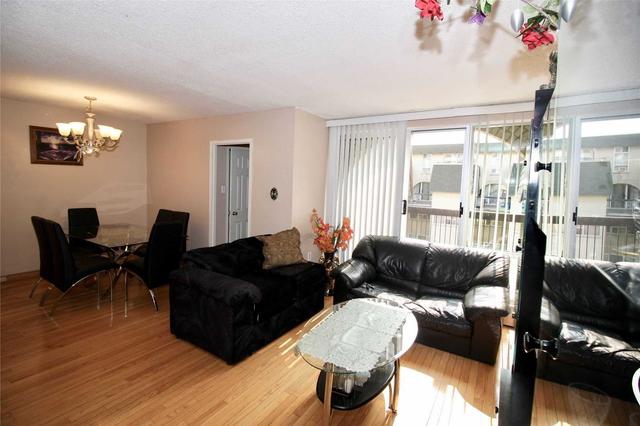 109 - 1624 Bloor St, Townhouse with 3 bedrooms, 2 bathrooms and 2 parking in Mississauga ON | Image 6