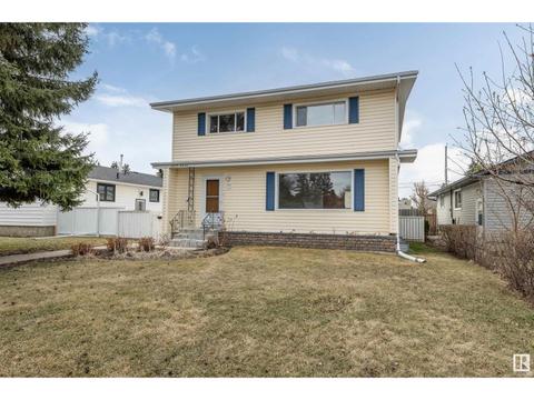 10715 53 Av Nw, House detached with 6 bedrooms, 2 bathrooms and 6 parking in Edmonton AB | Card Image