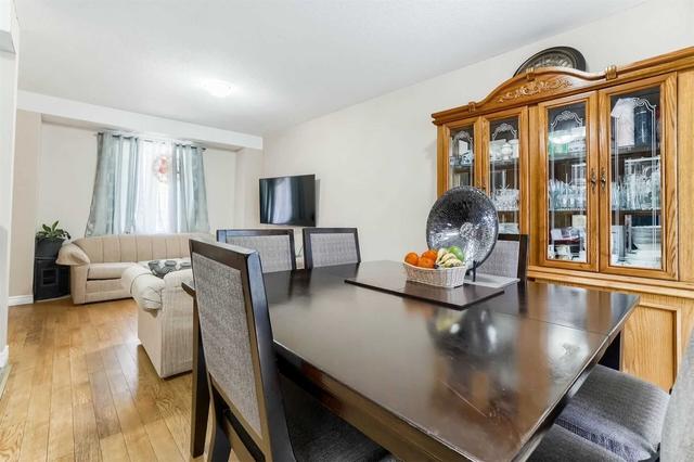 9 - 55 Mooregate Cres, Townhouse with 3 bedrooms, 3 bathrooms and 1 parking in Kitchener ON | Image 34