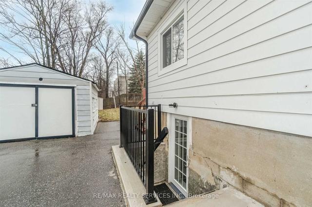 134 John St, House detached with 3 bedrooms, 2 bathrooms and 3 parking in Brampton ON | Image 35