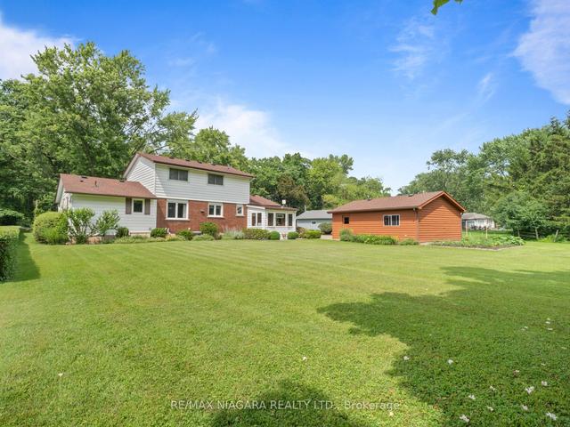2482 Miller Rd, House detached with 5 bedrooms, 3 bathrooms and 12 parking in Niagara Falls ON | Image 26