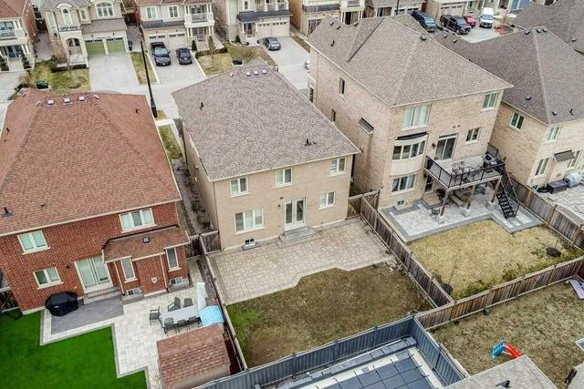 19 Headwind Blvd, House detached with 4 bedrooms, 4 bathrooms and 4 parking in Vaughan ON | Image 30
