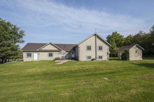 102 Glenora Estates Rd, House detached with 2 bedrooms, 3 bathrooms and 7 parking in Prince Edward County ON | Image 25