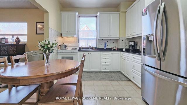 4 Burnfield Ave, House detached with 5 bedrooms, 3 bathrooms and 4 parking in Toronto ON | Image 26
