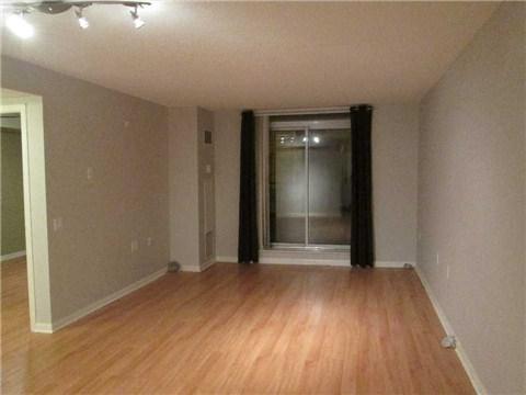 225 - 650 Lawrence Ave W, Condo with 1 bedrooms, 1 bathrooms and 1 parking in Toronto ON | Image 3