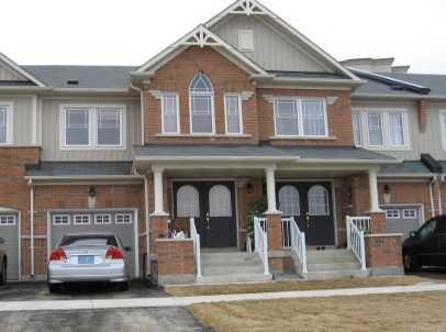 1363 Costigan Rd, House attached with 3 bedrooms, 3 bathrooms and 2 parking in Milton ON | Image 1