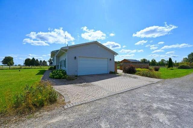 9482 County Road 7 Road, House detached with 3 bedrooms, 2 bathrooms and 10 parking in Elizabethtown Kitley ON | Image 2