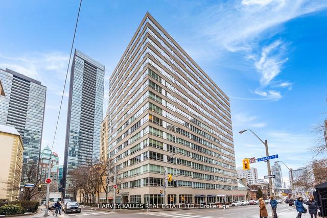 1003 - 71 Charles St, Condo with 2 bedrooms, 2 bathrooms and 1 parking in Toronto ON | Image 1