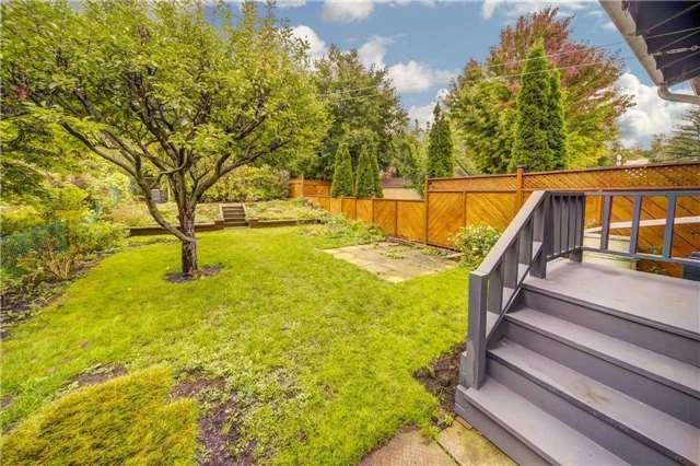 45 Skylark Rd N, House semidetached with 3 bedrooms, 2 bathrooms and 3 parking in Toronto ON | Image 18