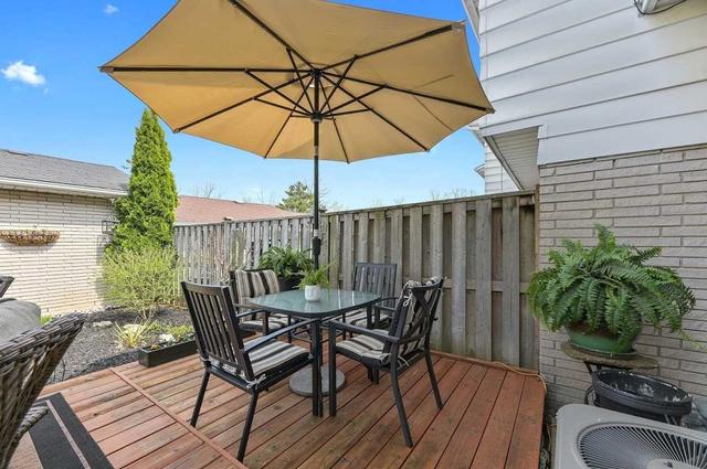 4 - 2256 Upper Middle Rd, Townhouse with 3 bedrooms, 3 bathrooms and 4 parking in Burlington ON | Image 24