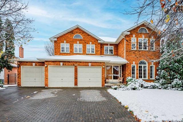 35 Blackburn Blvd, House detached with 4 bedrooms, 4 bathrooms and 9 parking in Vaughan ON | Card Image