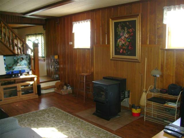 11974 Highway 522, House detached with 3 bedrooms, 2 bathrooms and 4 parking in Parry Sound, Unorganized, Centre Part ON | Image 10