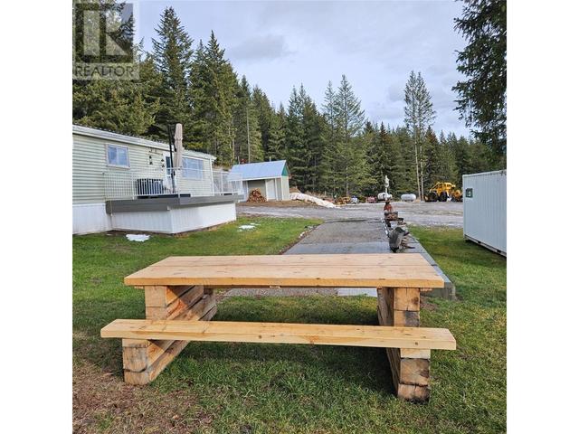7955 China Valley Road, House detached with 2 bedrooms, 1 bathrooms and 1 parking in Thompson Nicola L (Grasslands) BC | Image 4