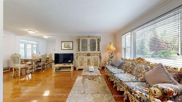 9 Westmount Park Rd, House detached with 3 bedrooms, 2 bathrooms and 8 parking in Toronto ON | Image 5