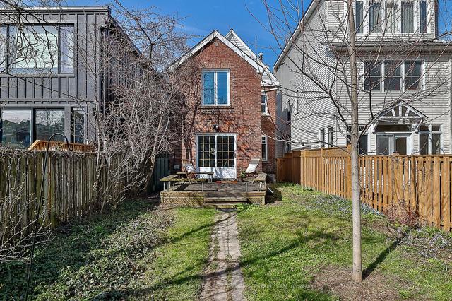 125 Chester Ave, House detached with 4 bedrooms, 3 bathrooms and 2 parking in Toronto ON | Image 28