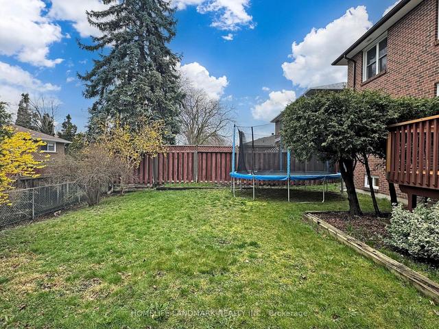46 Kimberdale Cres N, House detached with 4 bedrooms, 4 bathrooms and 4 parking in Toronto ON | Image 16