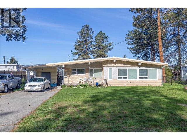 260 Pemberton Road, House detached with 2 bedrooms, 1 bathrooms and 4 parking in Kelowna BC | Image 4