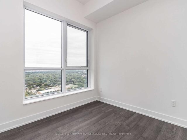 3704 - 7 Mabelle Ave, Condo with 2 bedrooms, 2 bathrooms and 1 parking in Toronto ON | Image 3