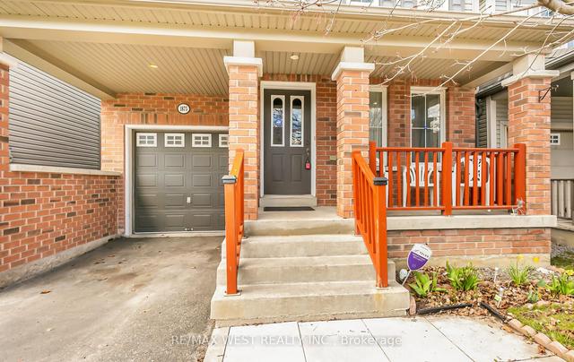 1875 Secretariat Pl, House detached with 3 bedrooms, 4 bathrooms and 2 parking in Oshawa ON | Image 12