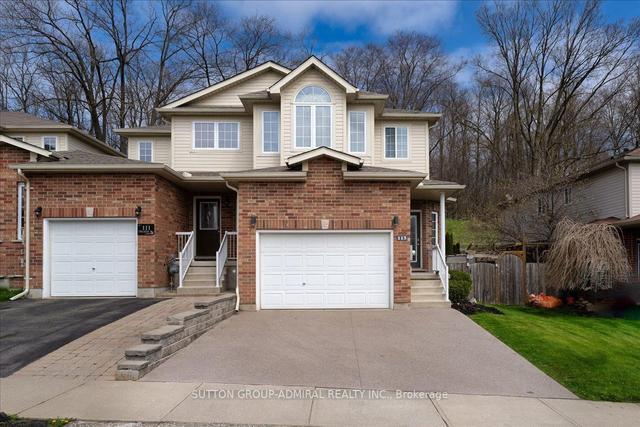 113 Upper Mercer St, House attached with 3 bedrooms, 4 bathrooms and 4 parking in Kitchener ON | Image 1